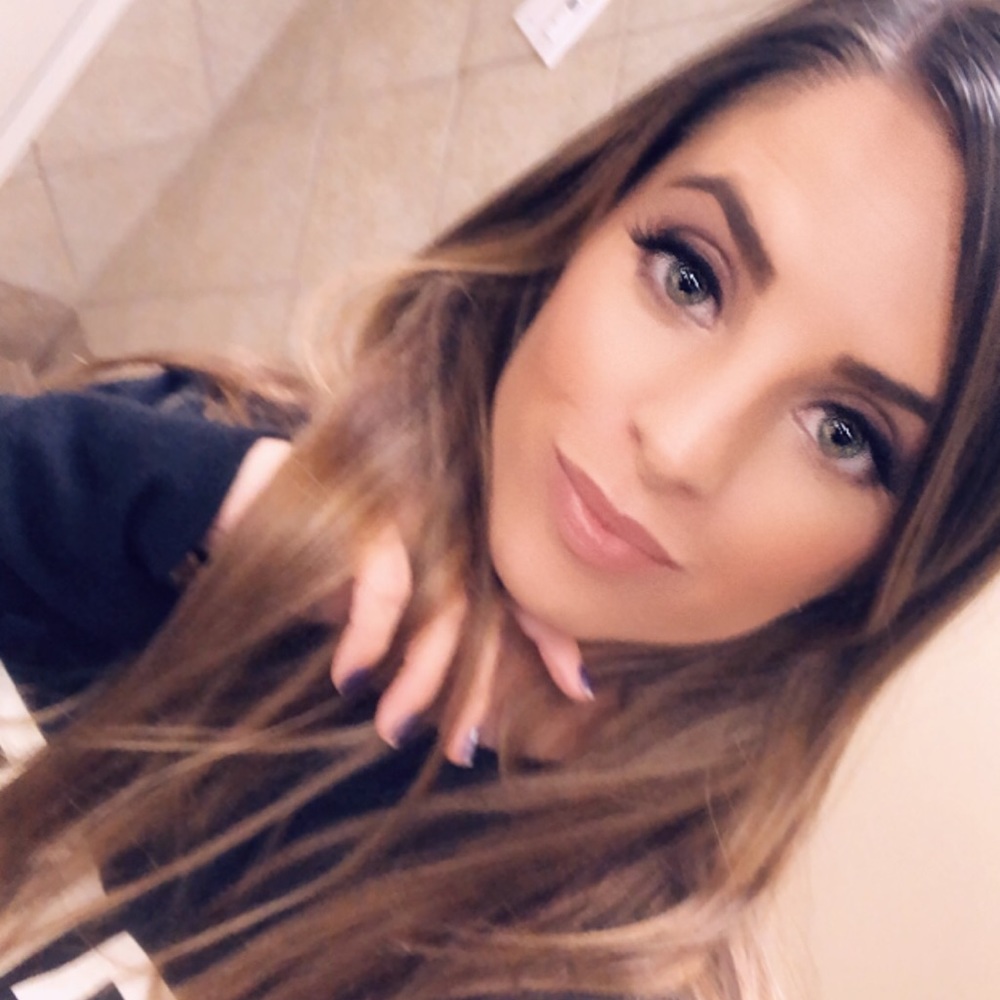 Meet your Posher, Brittany